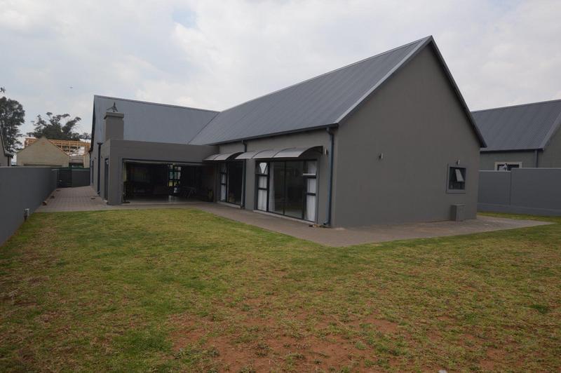 4 Bedroom Property for Sale in Heron Banks Golf Estate Free State